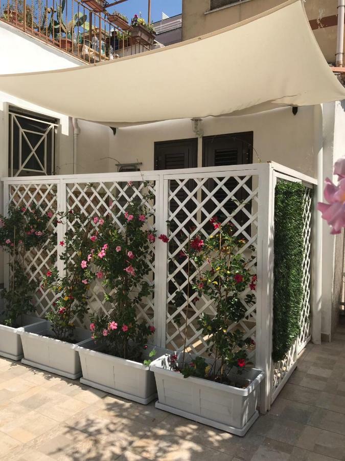 Virgilio'S Garden Bed & Breakfast Castellammare di Stabia Exterior photo